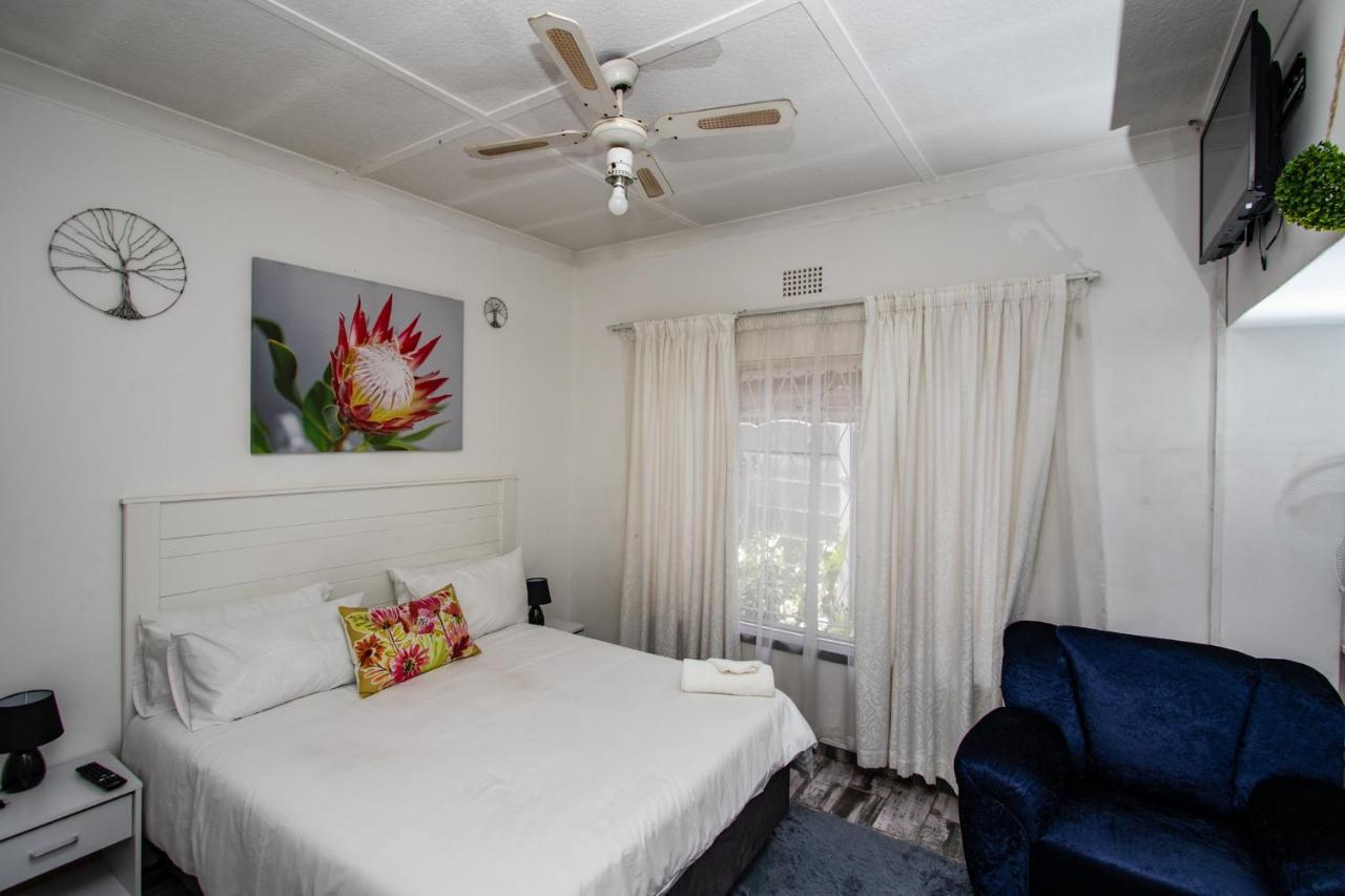 Willow Guest House ボックスバーグ エクステリア 写真