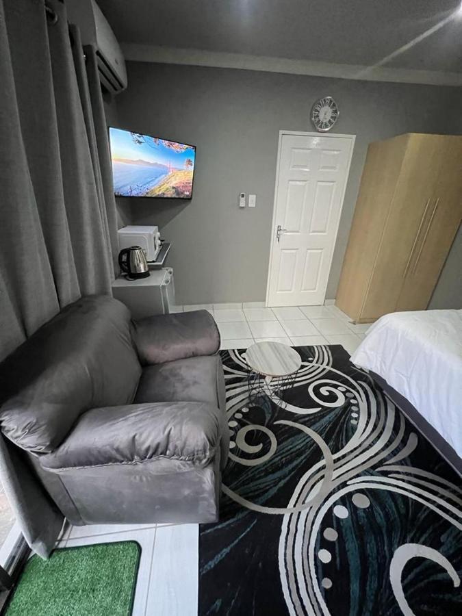 Willow Guest House ボックスバーグ エクステリア 写真