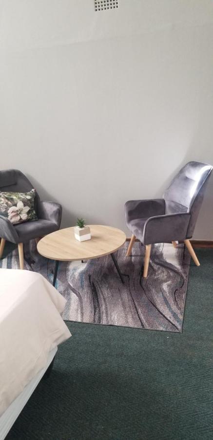 Willow Guest House ボックスバーグ エクステリア 写真