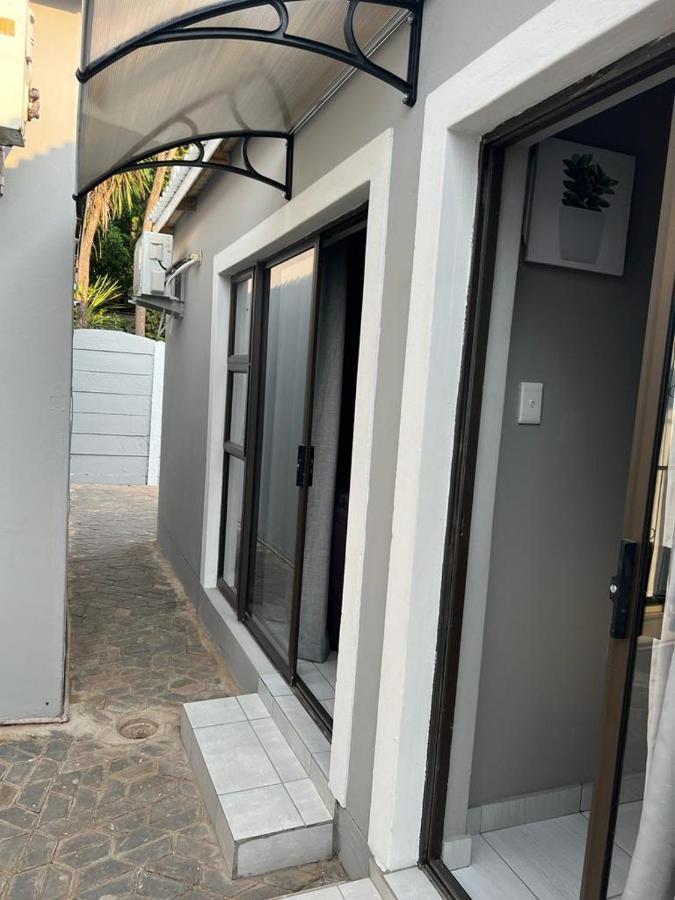Willow Guest House ボックスバーグ エクステリア 写真