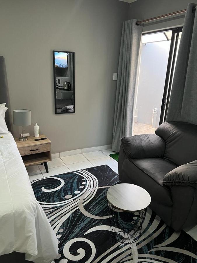 Willow Guest House ボックスバーグ エクステリア 写真
