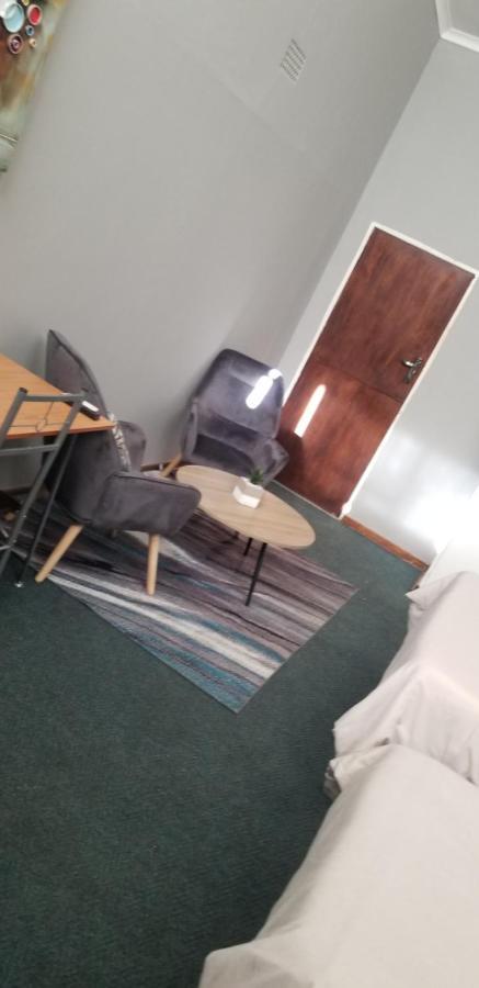 Willow Guest House ボックスバーグ エクステリア 写真